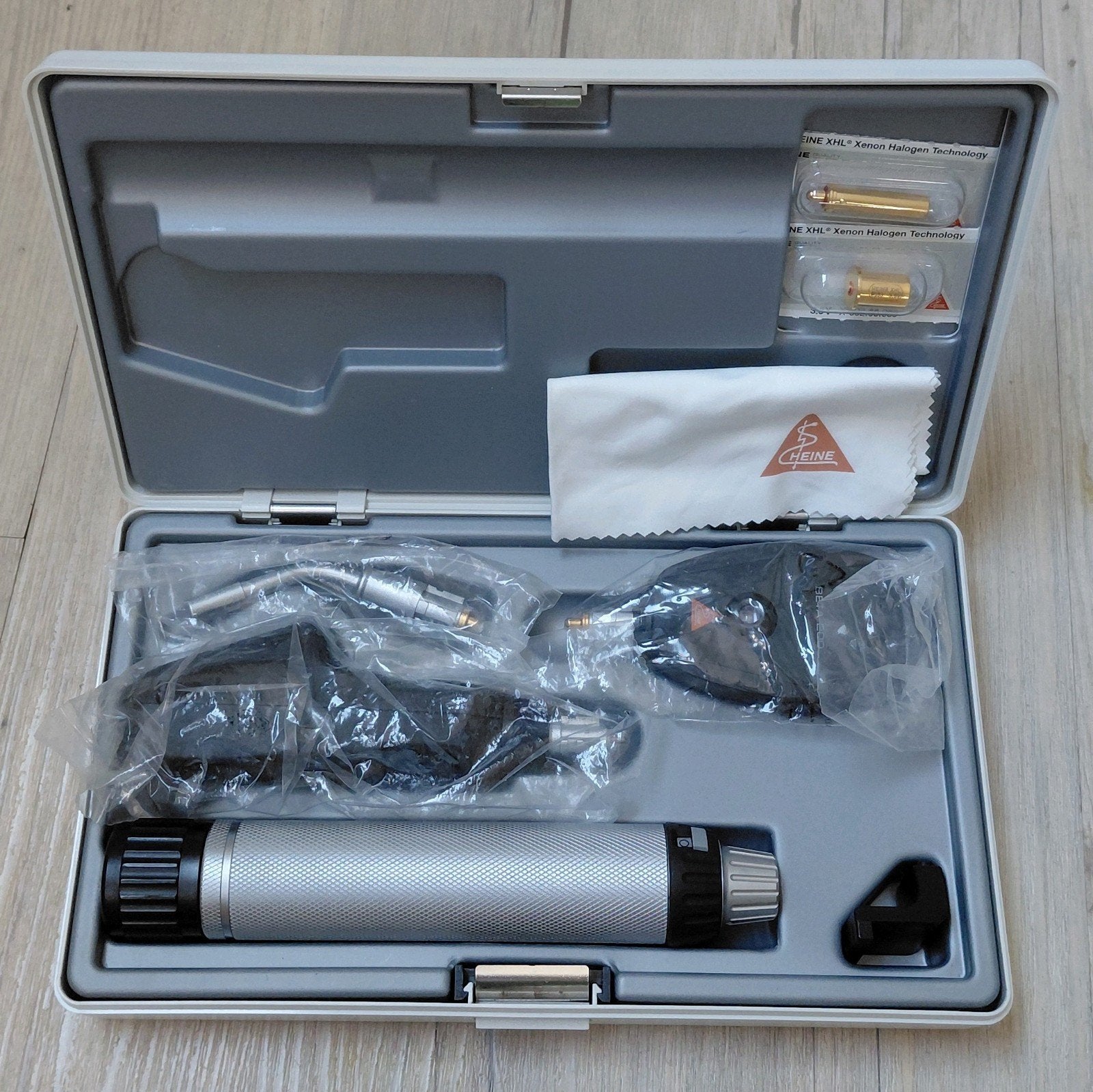 Optometrie/Orthoptie jaar 1 - Heine Skiaskoop, occluder...., Ophalen of Verzenden, Beta, Zo goed als nieuw, HBO