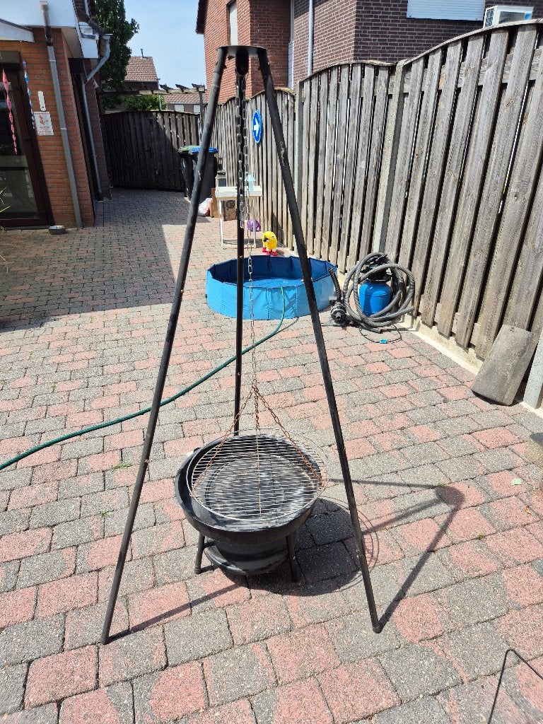 Barbeque, Ophalen, Nieuw
