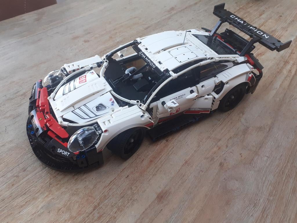 Porsche 387 sport car, Ophalen of Verzenden, Zo goed als nieuw, Overige schalen, Auto onroad