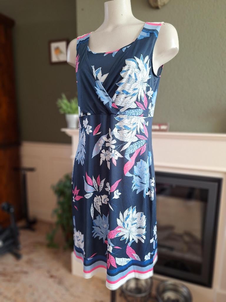 Atmos Fashion zomers luchtige jurk 38 M, Kleding | Dames, Jurken, Maat 38/40 (M), Zo goed als nieuw, Knielengte, Verzenden