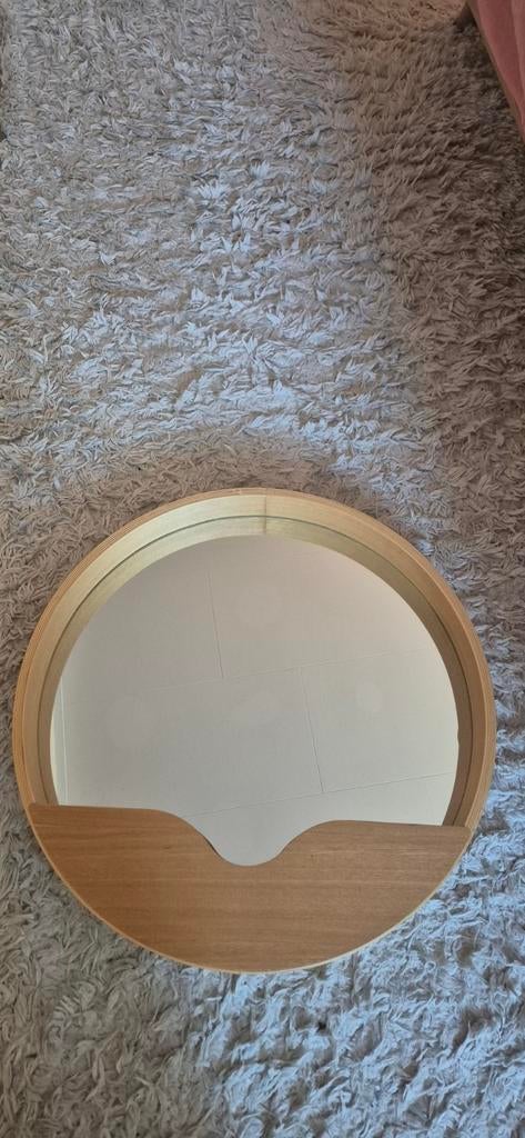 Ronde spiegel van Zuiver, Scandinavische uitstraling, Huis en Inrichting, Woonaccessoires | Spiegels, Ophalen, Minder dan 50 cm