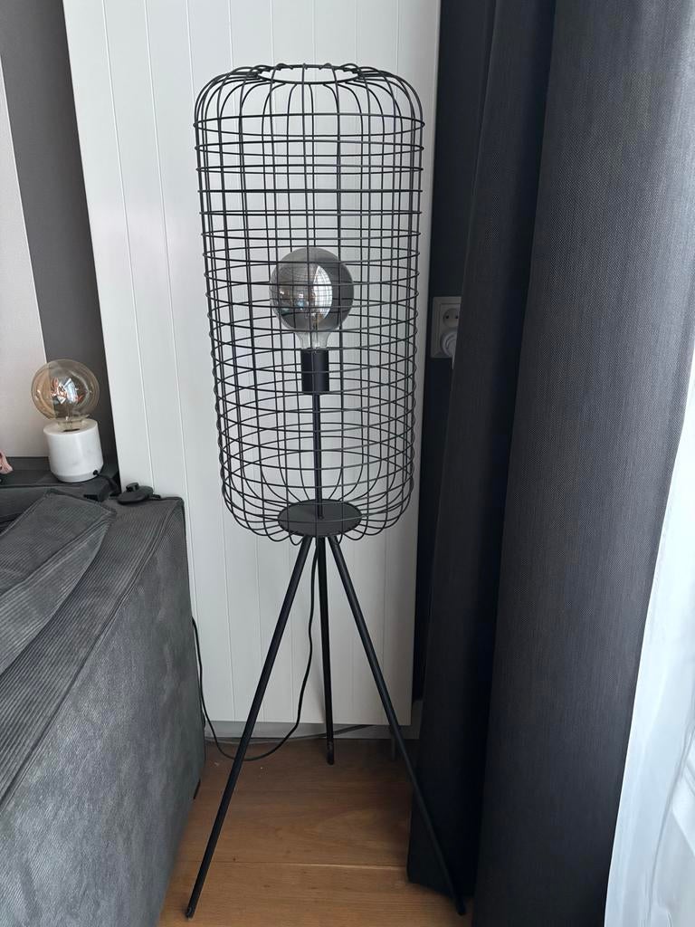 Lucide Vloerlamp Esmee - Modern Design, Huis en Inrichting, Lampen | Vloerlampen, Ophalen, Zo goed als nieuw, Metaal, 100 tot 150 cm