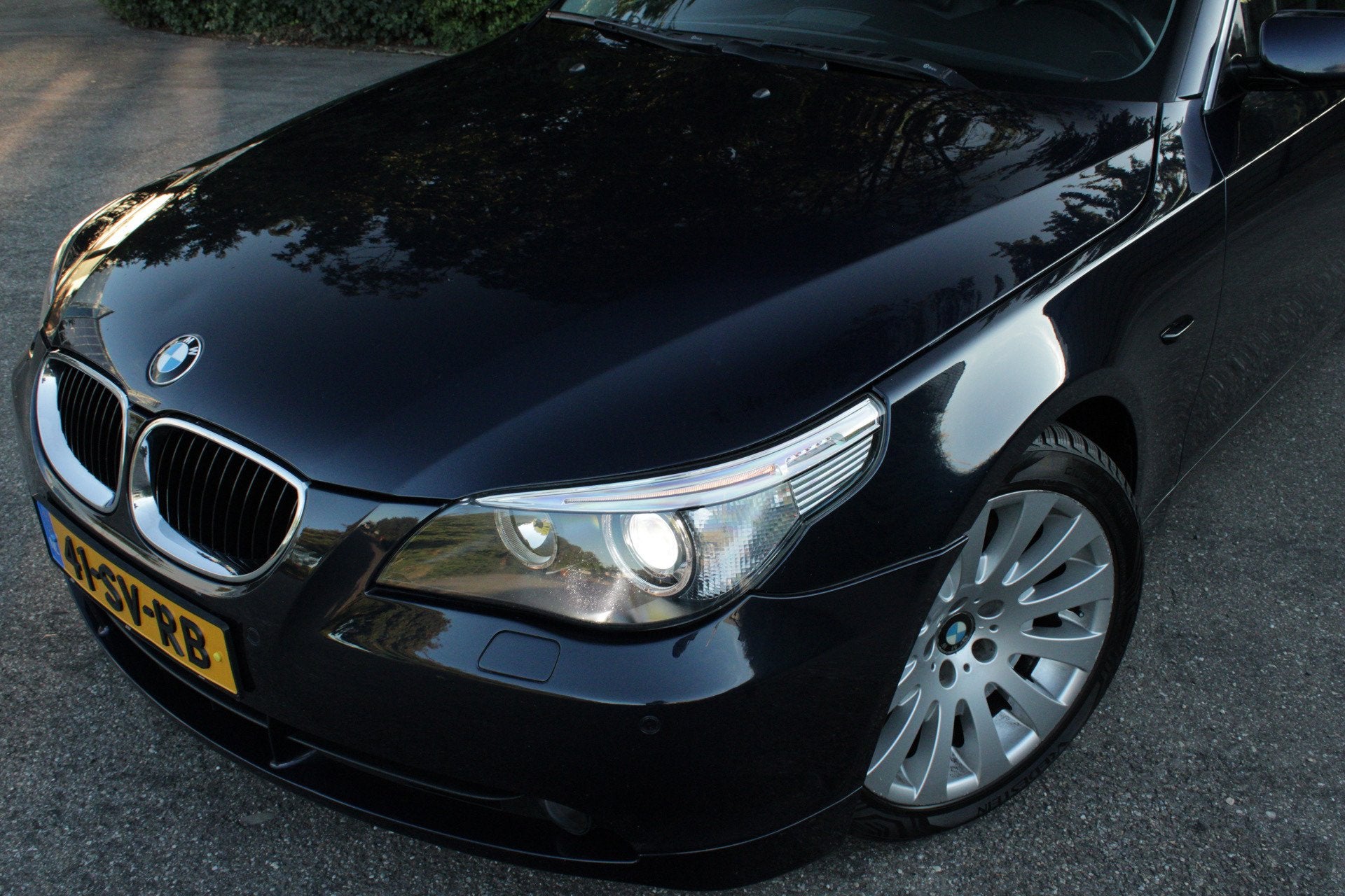 BMW 5-serie Touring 525i High Executive | Pano | CarPlay | M, Automaat, Achterwielaandrijving, Gebruikt, Blauw