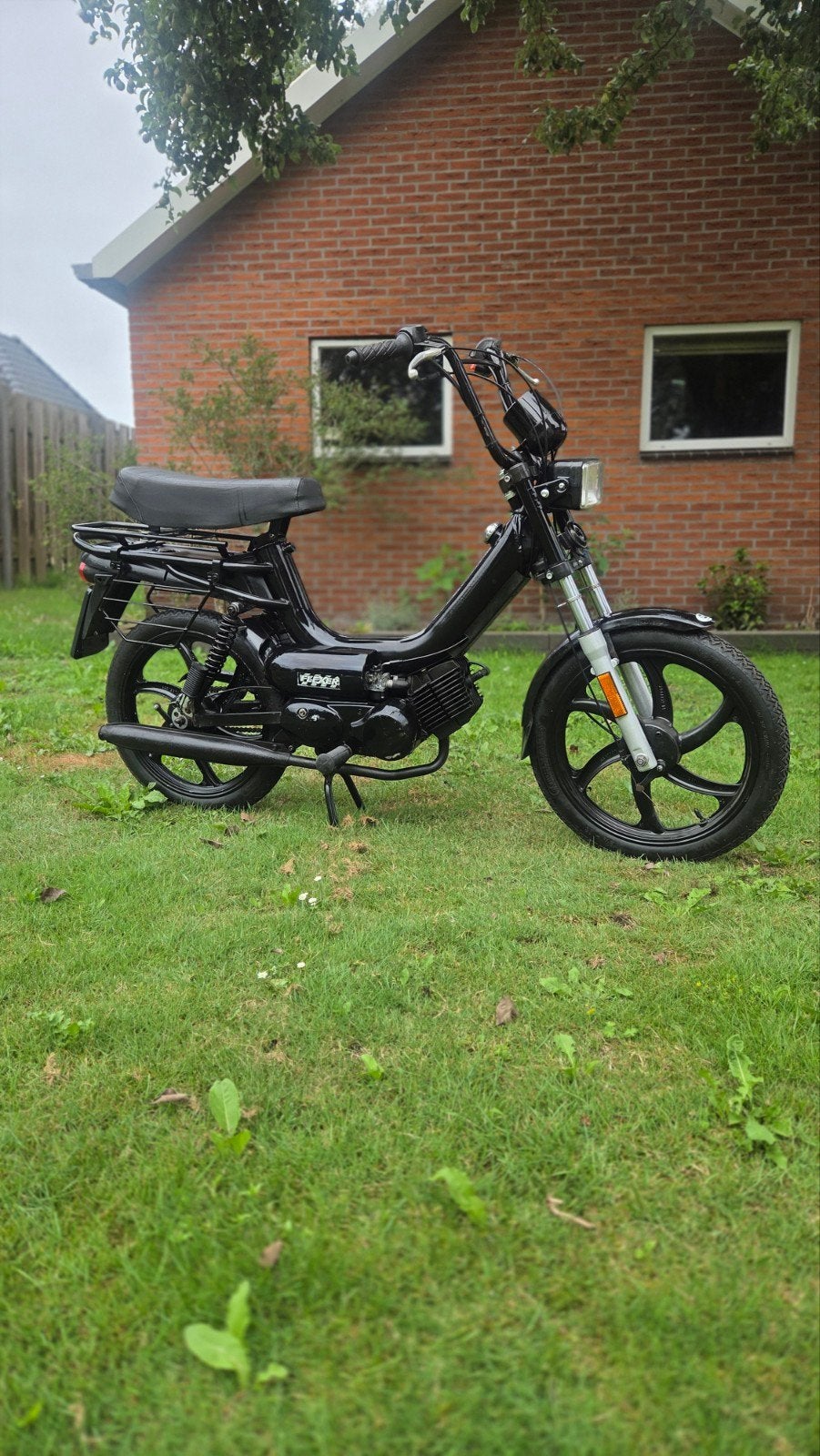 goedlopende Tomos met geel kenteken, Fietsen en Brommers, Ophalen, Maximaal 45 km/u, 49 cc, Zo goed als nieuw