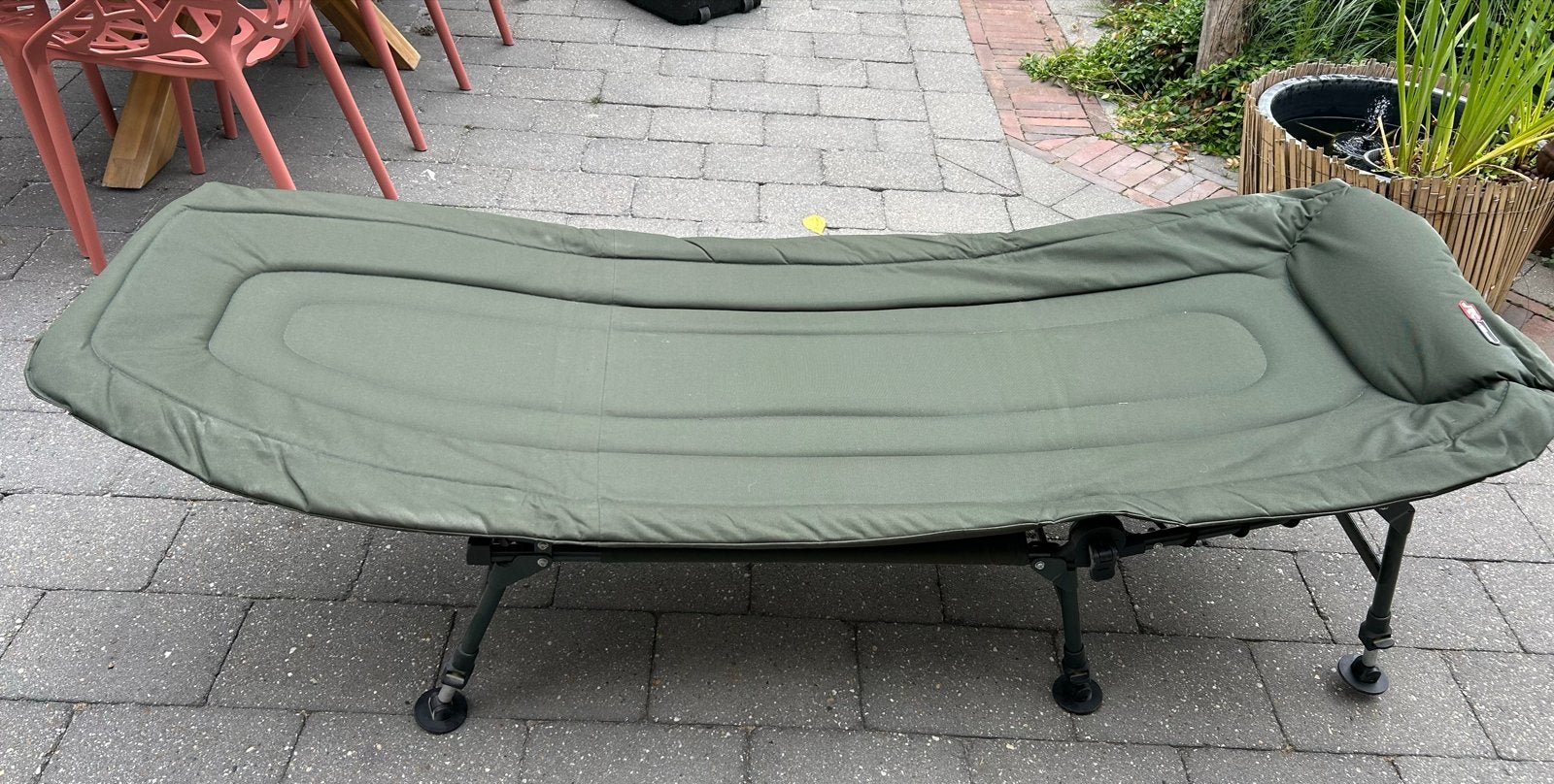 JRC Contact stretcher/bedchair - Zo goed als nieuw, Watersport en Boten, Hengelsport | Karpervissen, Ophalen, Zo goed als nieuw