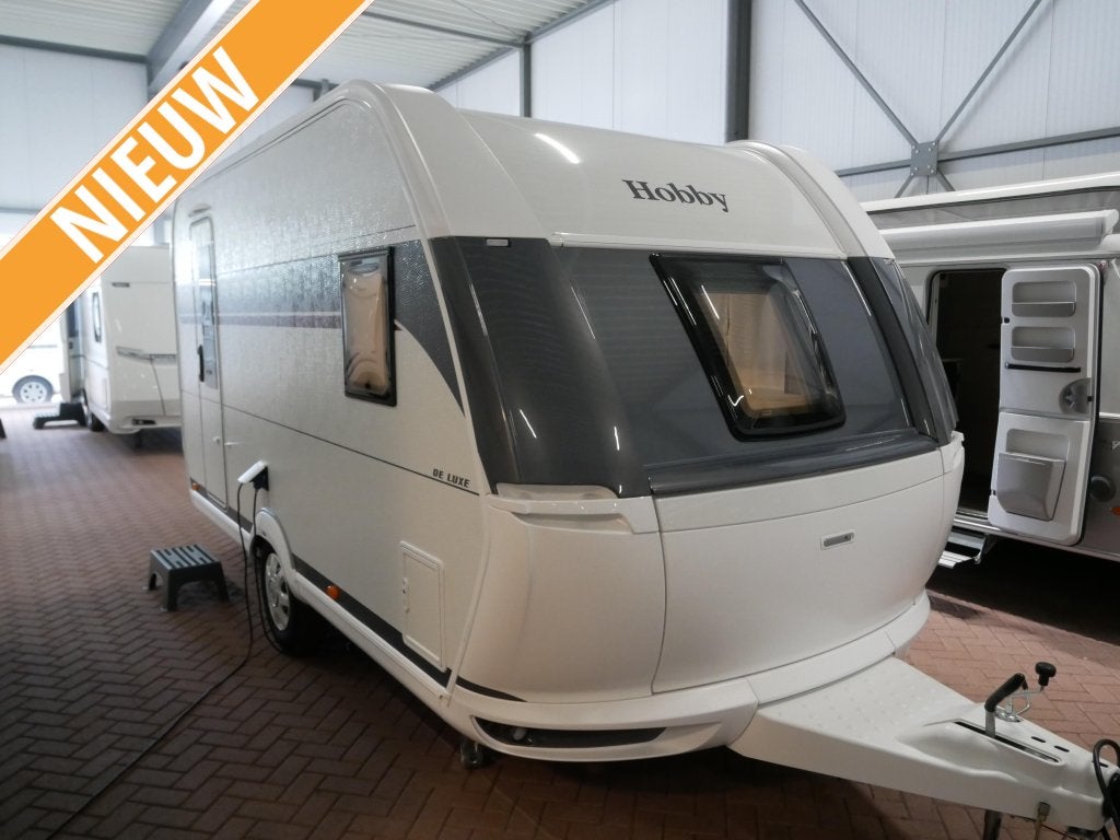 Hobby De Luxe 400 SFE NU BIJ VAN EIJK CARAVANS!, Caravans en Kamperen, Caravans, Hobby, Bedrijf, Tot en met 3, Overige typen