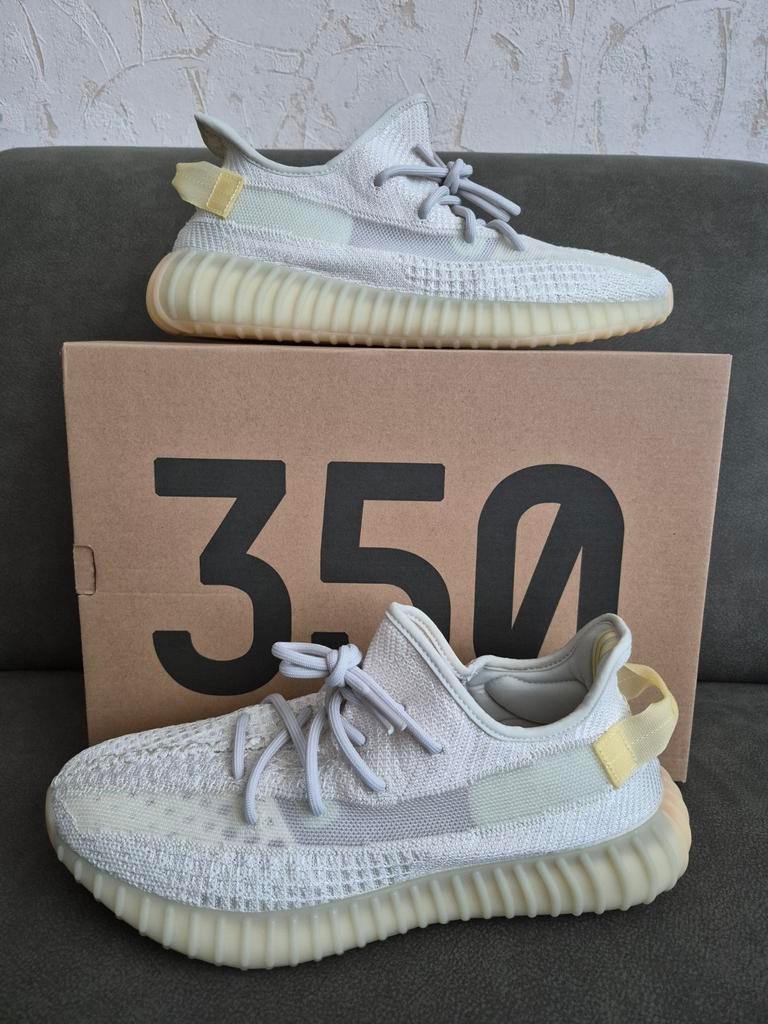 Adidas Yeezy 350 V2 / 47 1/3, Kleding | Heren, Schoenen, Overige kleuren, Nieuw, Ophalen of Verzenden, Sneakers of Gympen