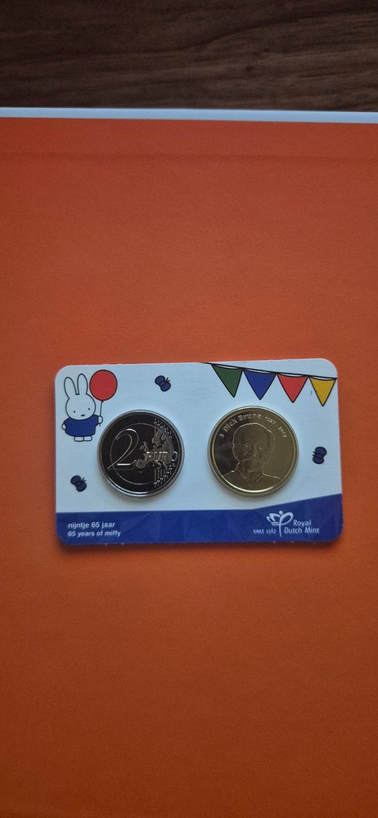 Nijntje 65 jaar - 2 Euro munt en penning set, Ophalen of Verzenden, Koningin Beatrix, Euro's, Setje