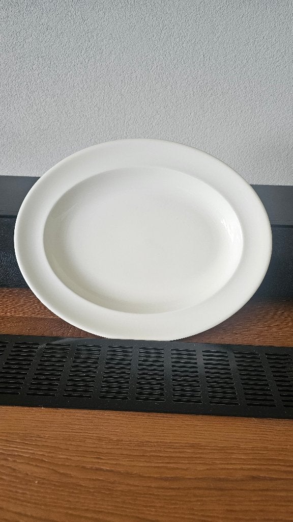 TRADITIONAL Plain ovale vleesschaal schaal ovaal, Huis en Inrichting, Keuken | Servies, Ophalen of Verzenden, Overige stijlen