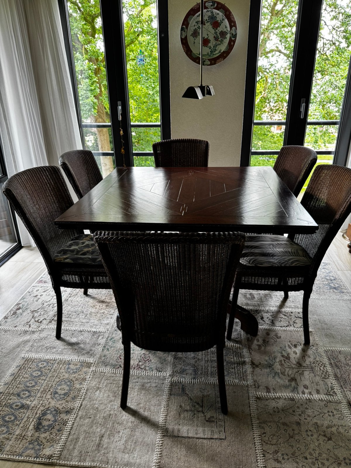 Massief houten eettafel uitschuifbaar incl 6 stoelen, Ophalen, Gebruikt, 4 tot 6 stoelen