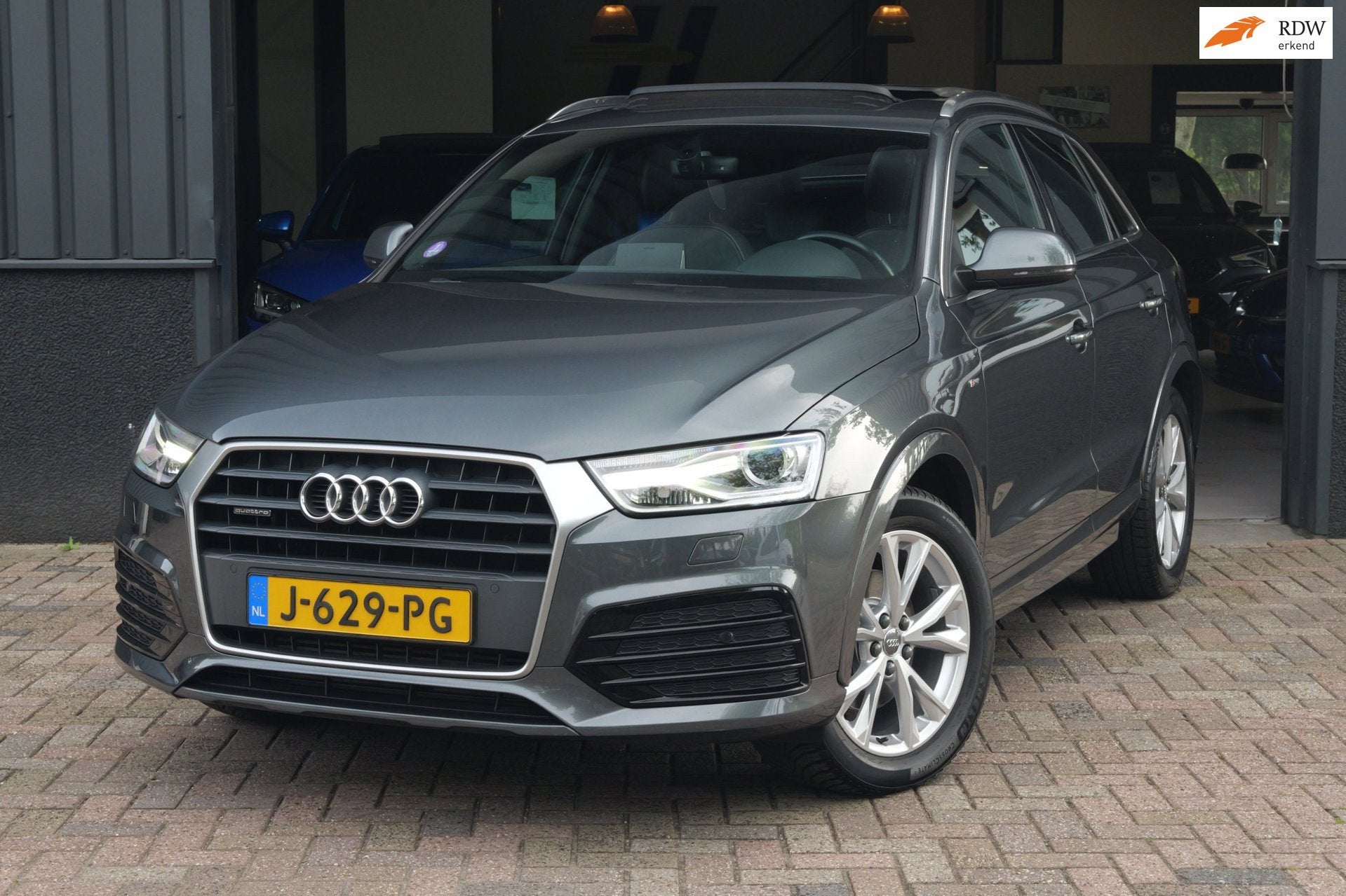 Audi Q3 2.0 TFSI quattro Pro Line Plus 3x S-Line|AUT|Pano|St, Auto's, Automaat, Euro 6, 4 cilinders, 14 km/l