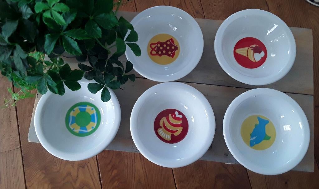 Porseleinen kommetjes - schaaltjes - kommen - Hema, Ophalen of Verzenden, Zo goed als nieuw, Kom(men), Overige stijlen