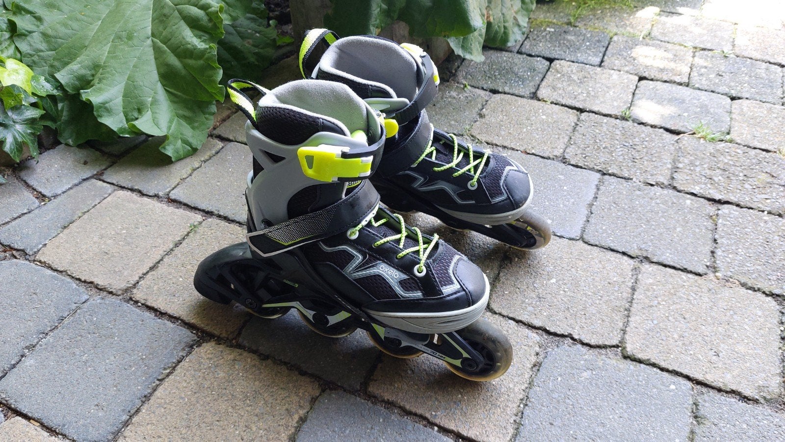 Skeelers Decathlon Verstelbaar Maat 29-32, Sport en Fitness, Skeelers, Overige merken, Kinderen, Ophalen of Verzenden, Inline skates 4 wielen