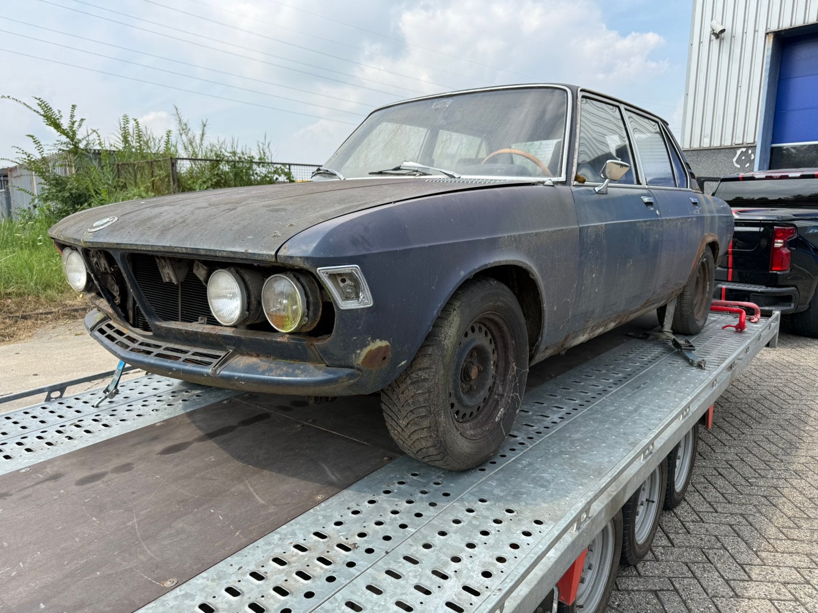 Bmw 2500 E3 begin jaren 70 voor onderdelen, Automaat, Blauw, Particulier, Sedan
