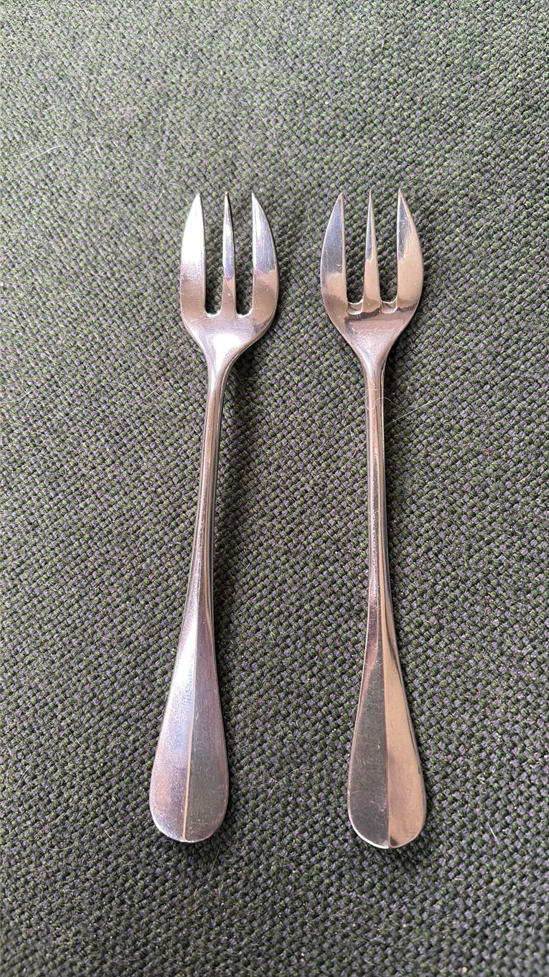 2 verzilverde oestervorkjes, Antiek en Kunst, Ophalen of Verzenden