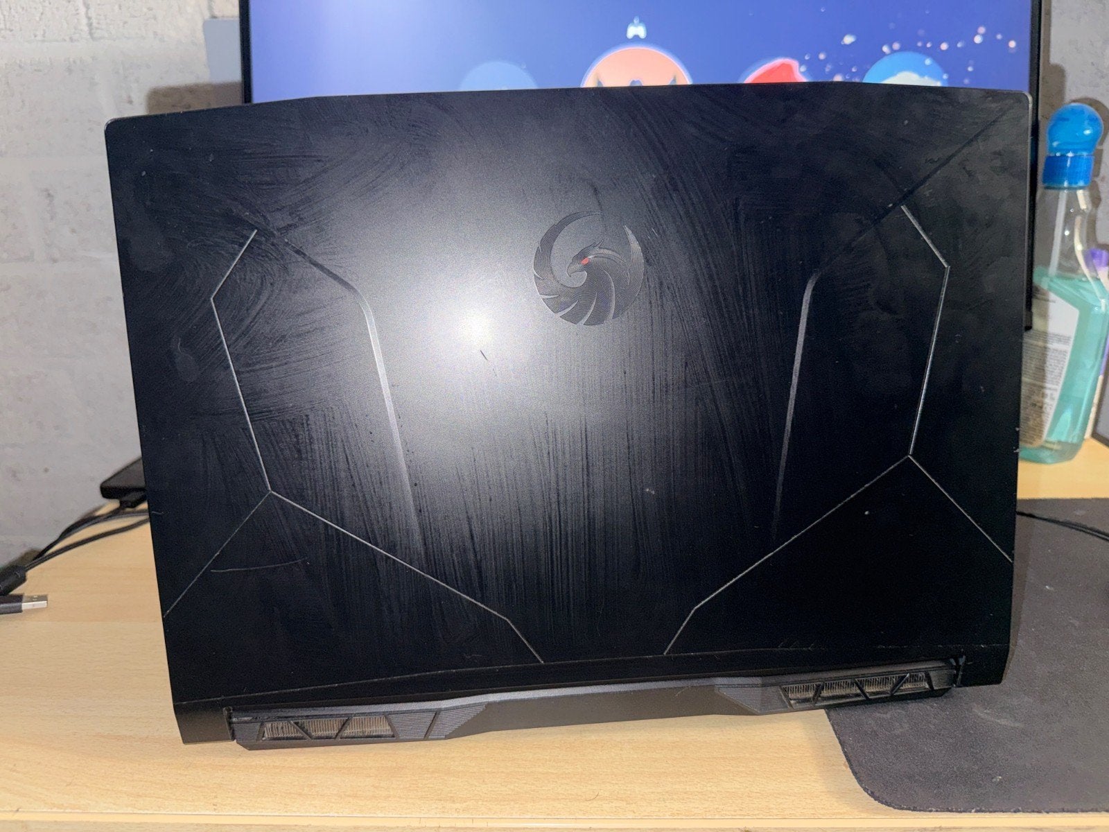 Foto 5 van MSI Bravo 15 C7V Gaming Laptop