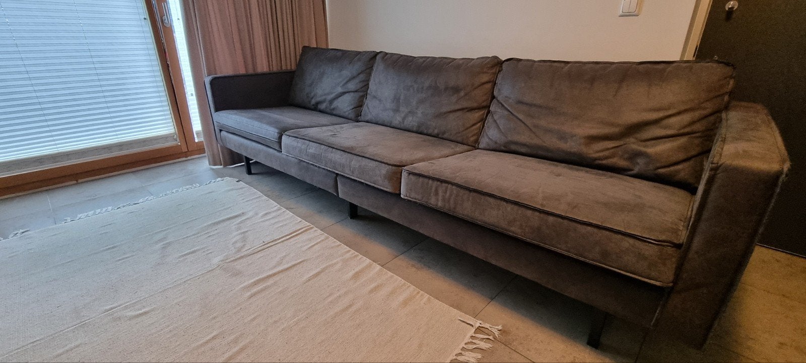 4 seater couch, Ophalen, Overige materialen, 250 tot 300 cm, Gebruikt