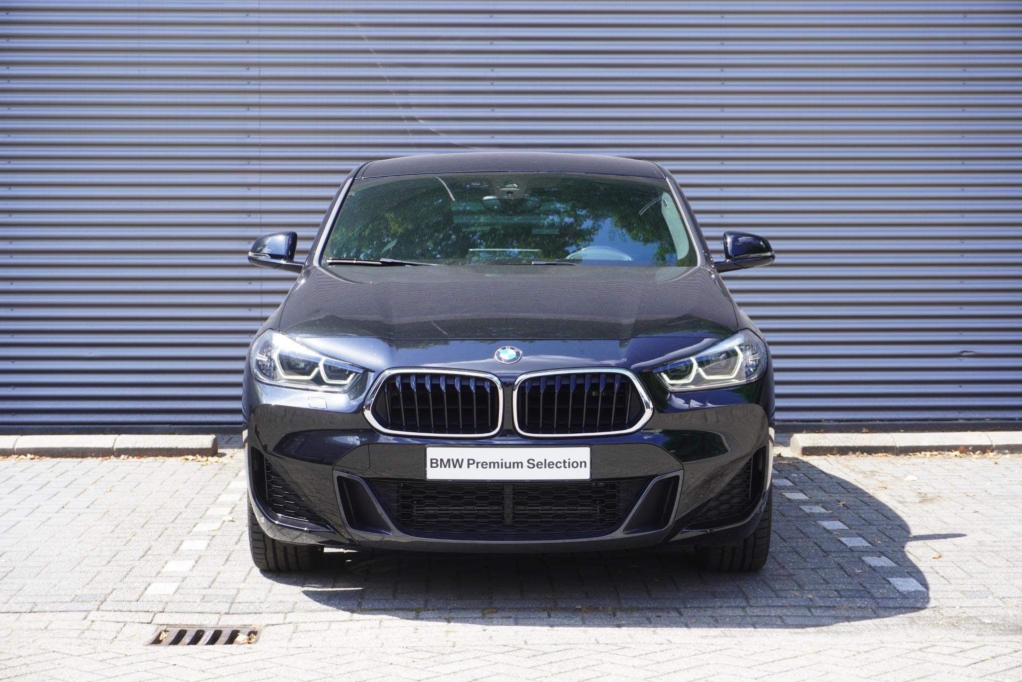 BMW X2 sDrive18i M Sportpakket | 19 inch LM M Dubbelspaak |, Auto's, BMW, Gebruikt, Met garantie (alle), Origineel Nederlands