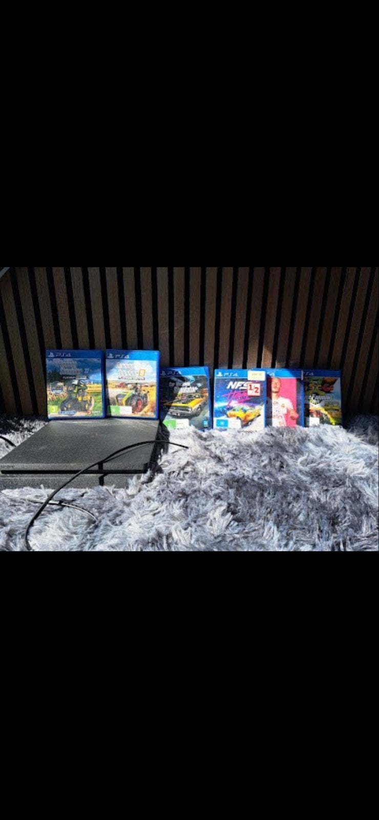 PS4 Slim met monitor, Ophalen of Verzenden, Zo goed als nieuw, Met 1 controller, Slim