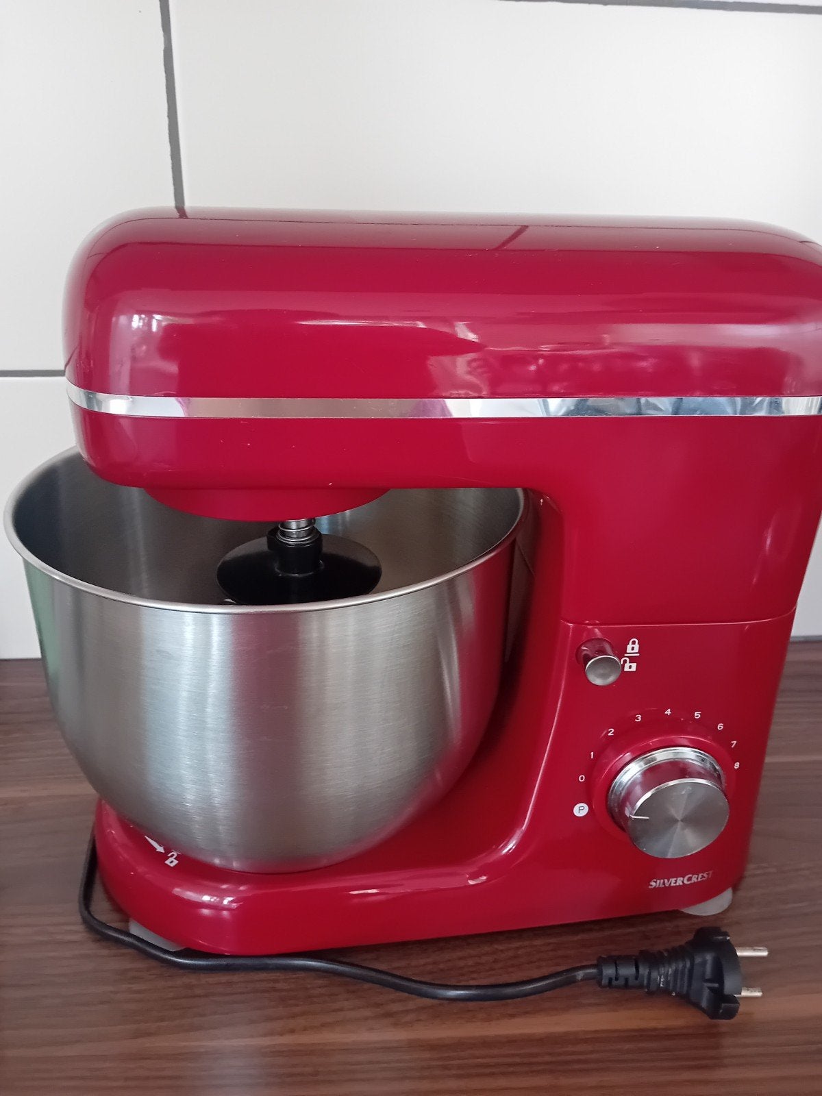 Silvercrest Keukenmachine Rood - Zo goed als nieuw, Witgoed en Apparatuur, Keukenmixers, 3 tot 4 liter, Ophalen of Verzenden, Zo goed als nieuw