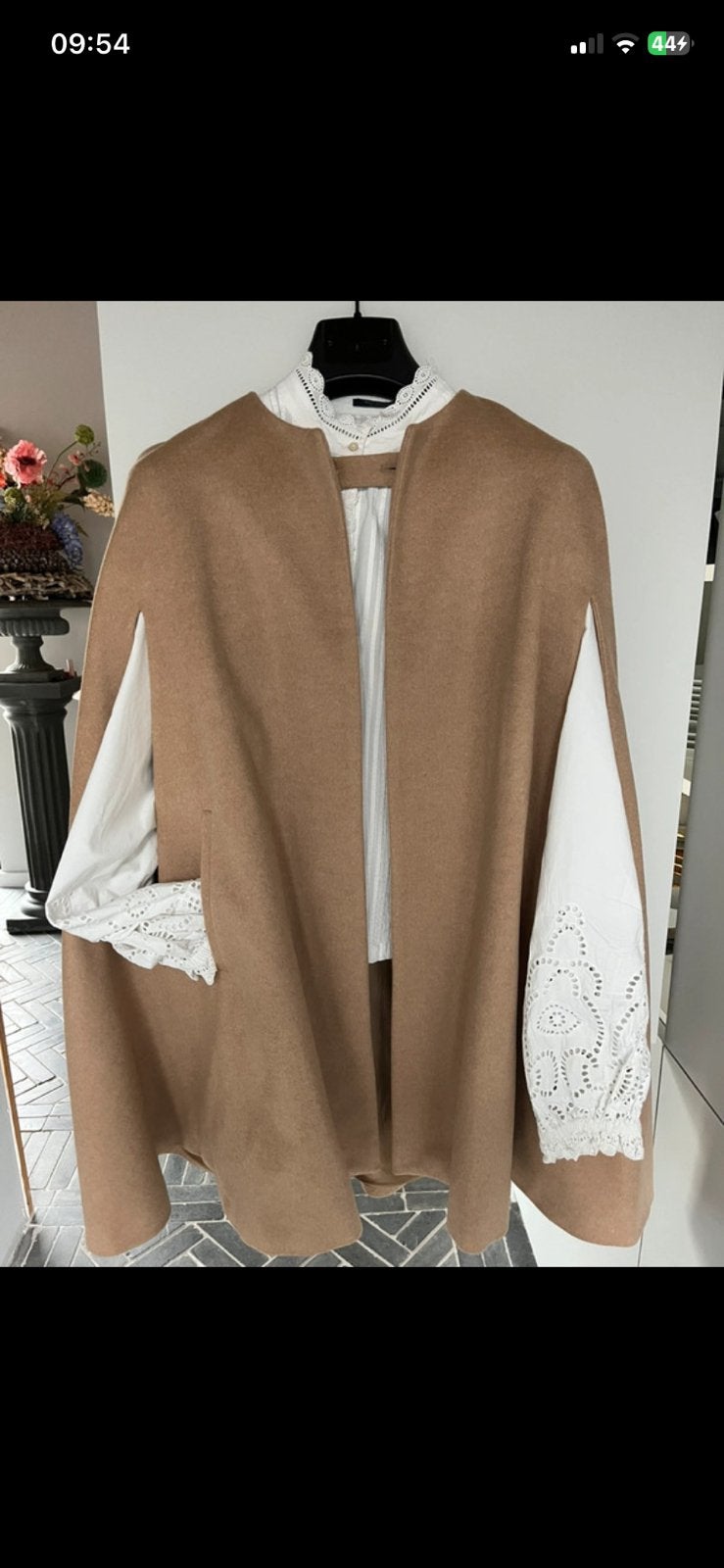 Wollen cape zara, Kleding | Dames, Ophalen of Verzenden, Zo goed als nieuw, Maat 38/40 (M), Beige