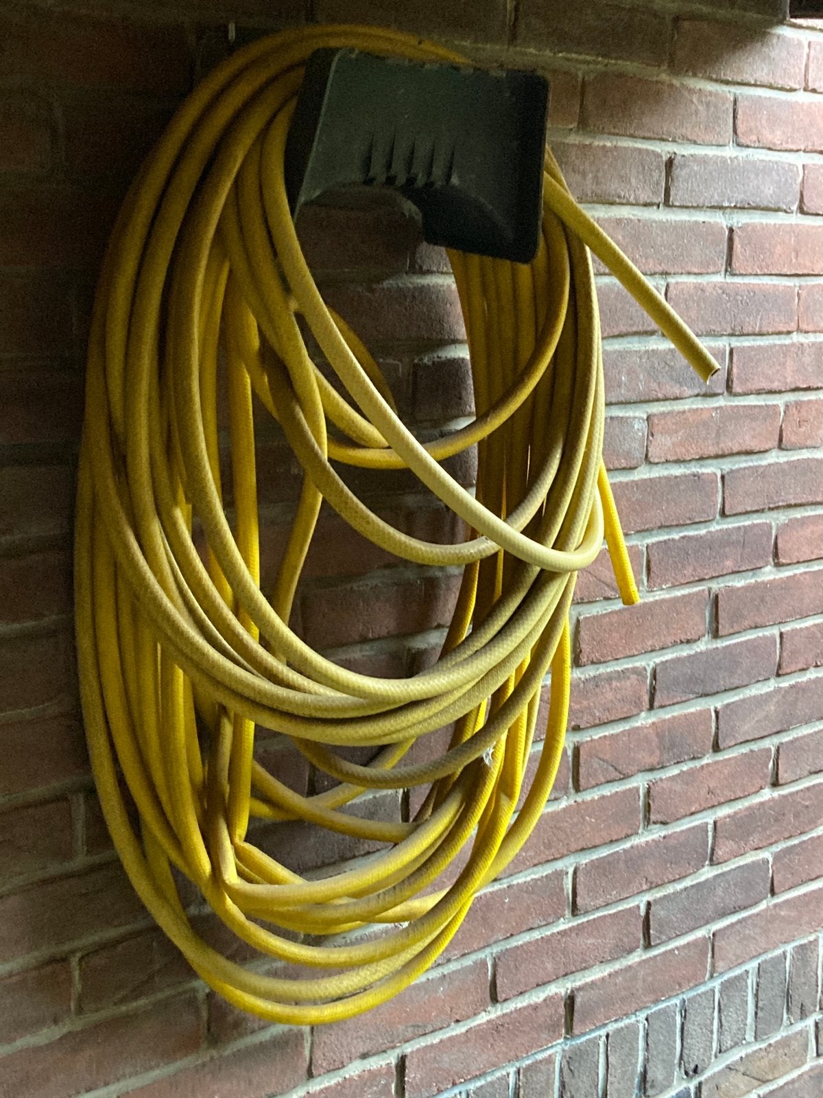 Ophangding met meters tuinslang, Ophalen, Gebruikt, Tuinslang