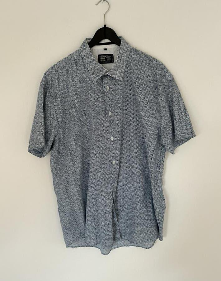 Leuke Overhemd korte mouwen. XXL, Kleding | Heren, Overhemden, Ophalen of Verzenden, Zo goed als nieuw, Overige halswijdtes