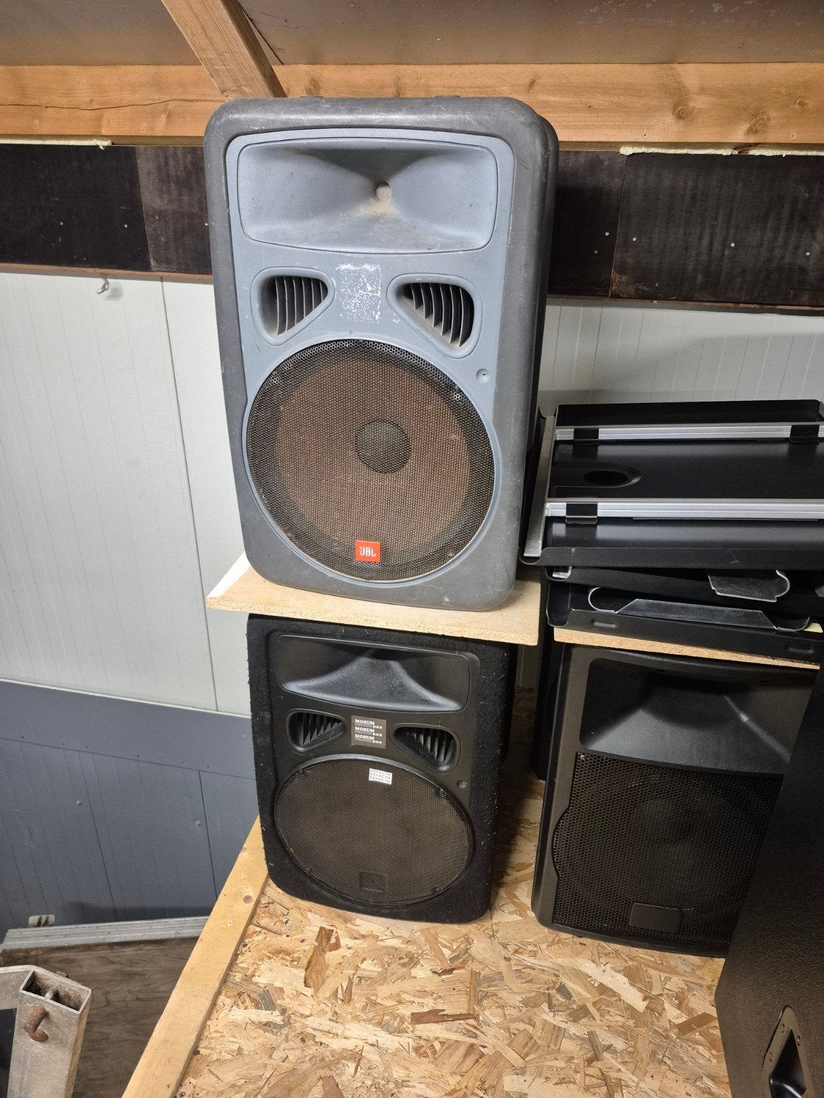 JBL EON Power15 actieve luidsprekers (800 Watt), Gebruikt, JBL, AUX-ingang, Party speaker