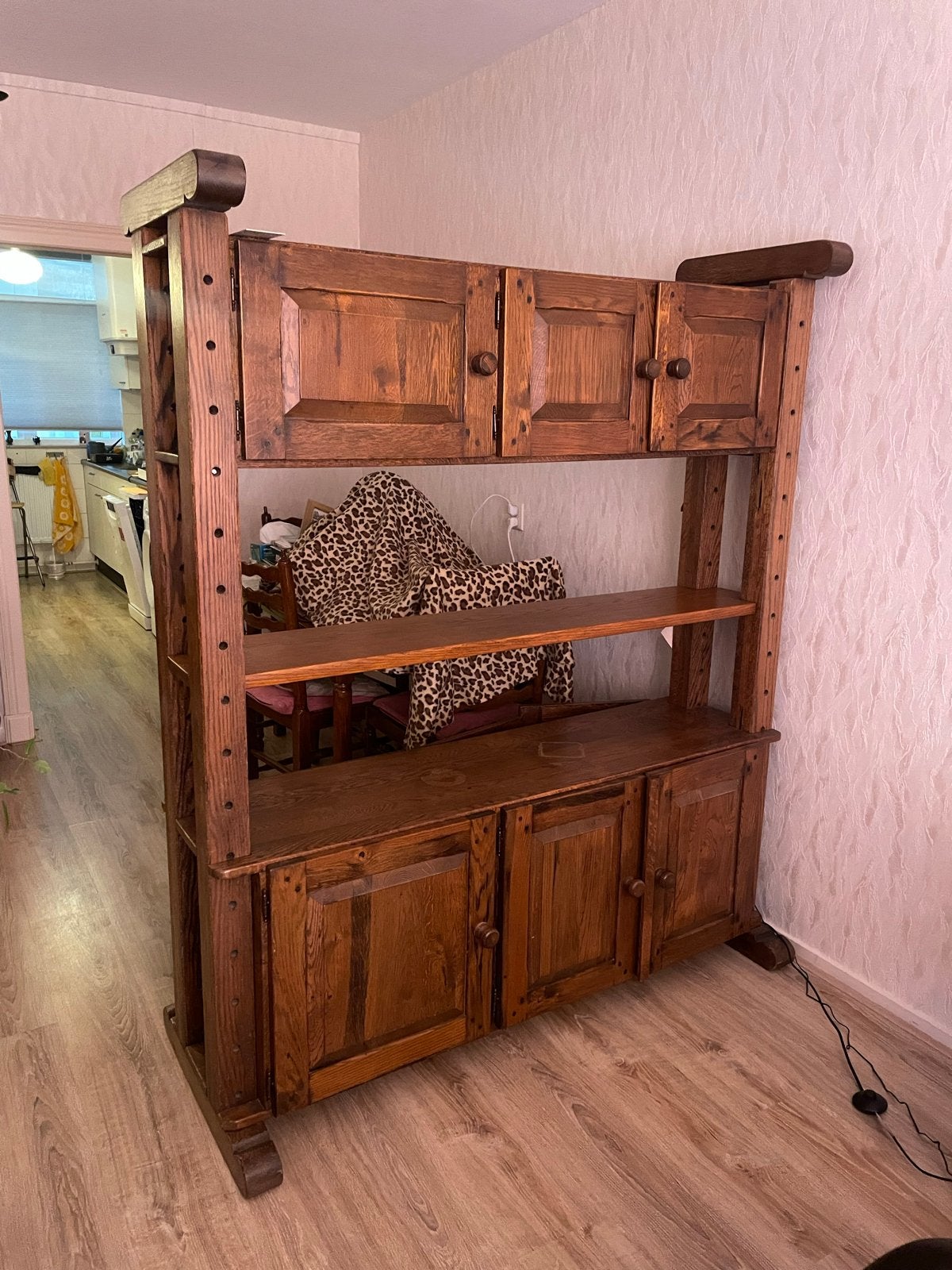 Rustieke houten kast met open vakken en deuren, Huis en Inrichting, Kasten | Overige, Ophalen