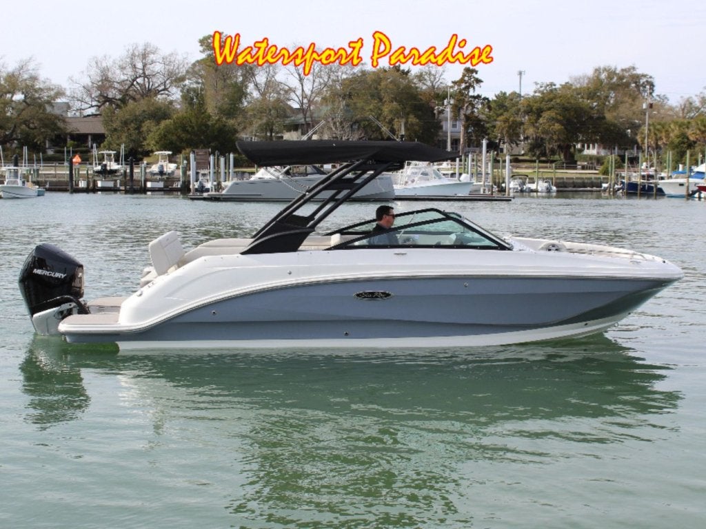 Sea Ray SDX 250 Outboard (bj 2026), Watersport en Boten, Speedboten, Gebruikt, Polyester, Overige brandstoffen, 200 pk of meer
