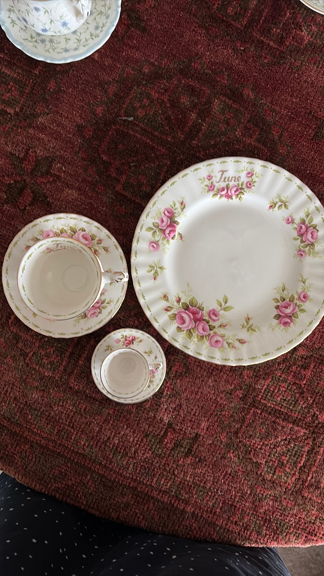 Royal Albert June Roses  3-delige set + miniatuur kopje, Ophalen