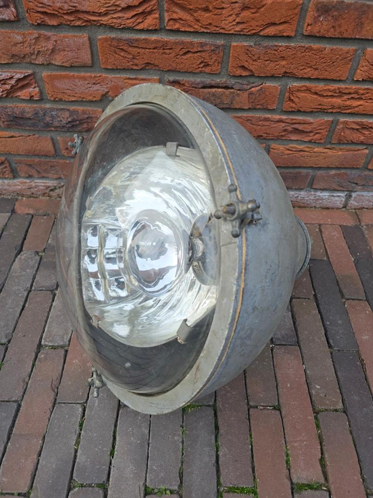 antieke industriële fabriekslamp of maritieme schijnwerper, Ophalen of Verzenden