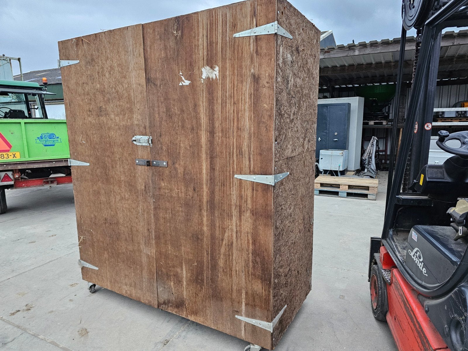 Kast opslag verrijdbare kast, Ophalen of Verzenden, Gebruikt, Hout, Overige typen