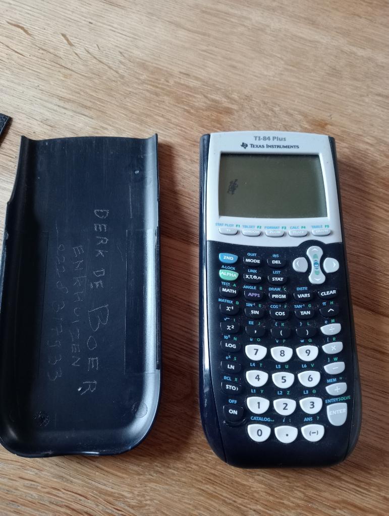 TI 84 Texas plus rekenmachine, Diversen, Rekenmachines, Gebruikt, Asd, Ophalen of Verzenden, Asd