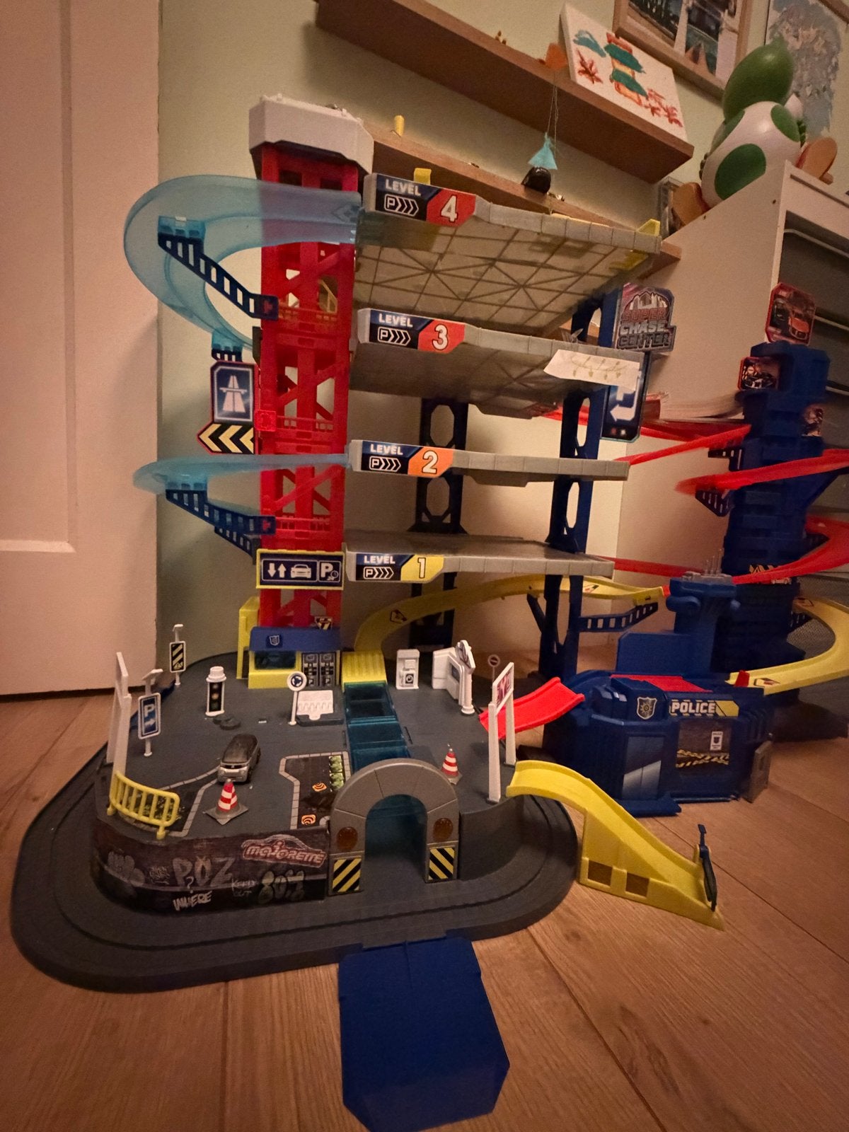 Dickie toys Majorette Super Chase Center Parkeergarage, Kinderen en Baby's, Ophalen, Zo goed als nieuw