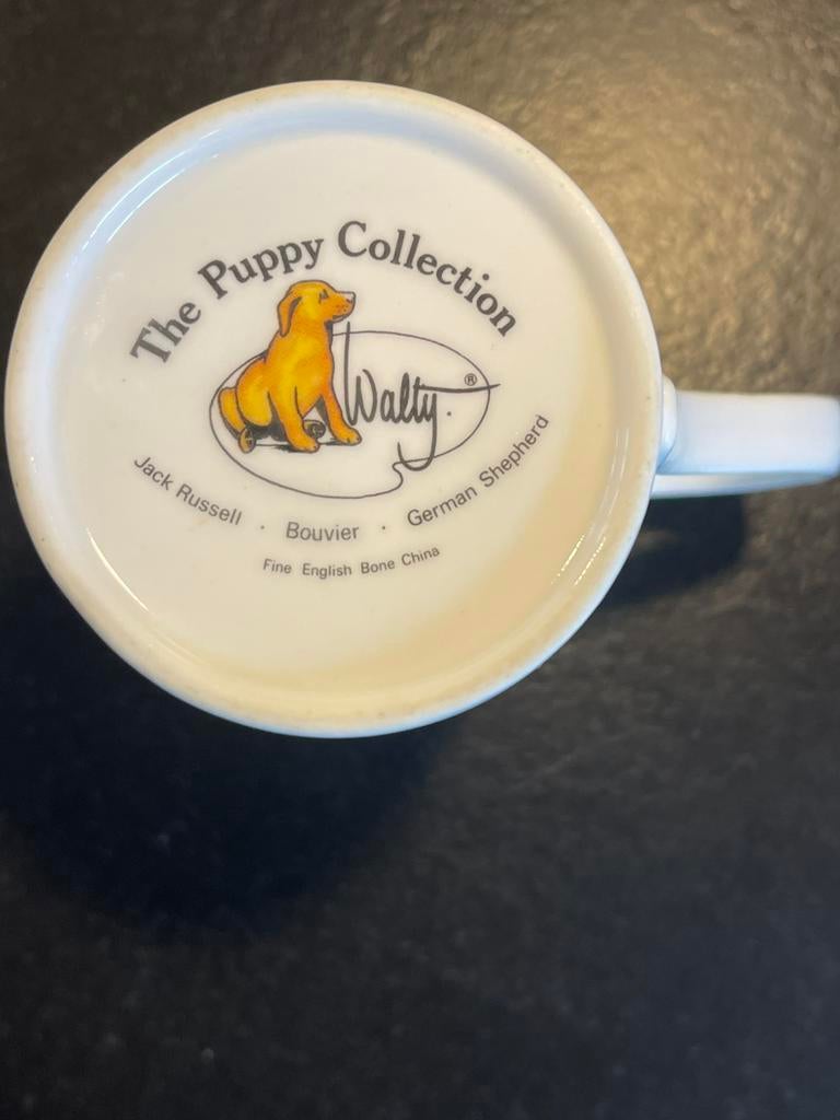 Walty, puppy collection, beker. Jack Russel, Bouvier, Herder, Ophalen of Verzenden, Zo goed als nieuw, Overige stijlen, Kop(pen) en/of Schotel(s)
