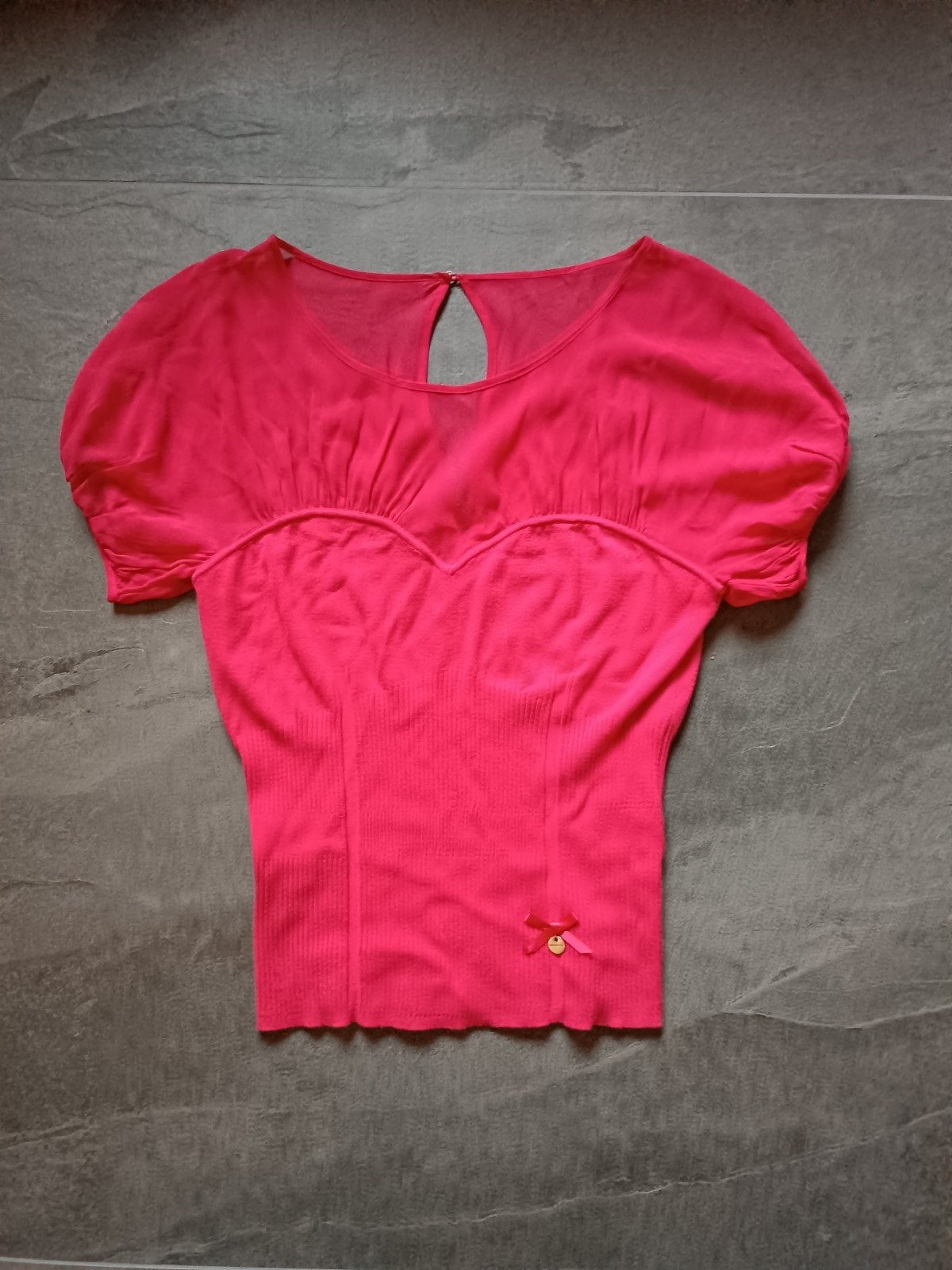 Karen millen top met zijden halslijn sweetheart maat 40/42, Karen Millen, Maat 42/44 (L), Ophalen of Verzenden, Zo goed als nieuw