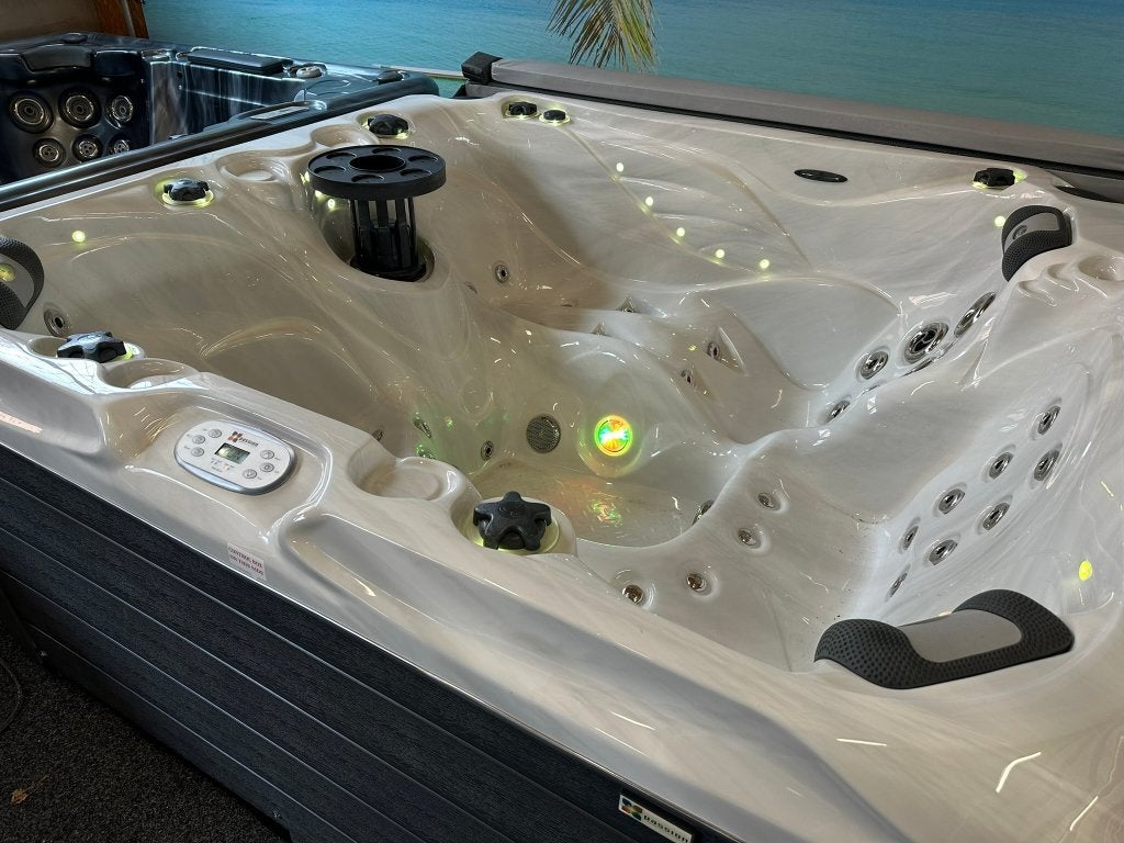 Pleasure, luxe spa. vol opties., Ophalen, Gebruikt, Filter, Vast
