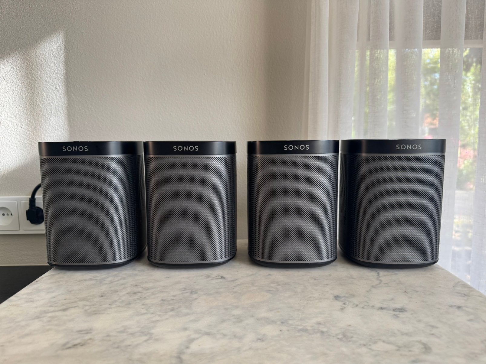 Als nieuw: 4x Sonos Play:1 zwart, Audio, Tv en Foto, Slimme speaker, Geschikt voor surround/home cinema, Ophalen of Verzenden