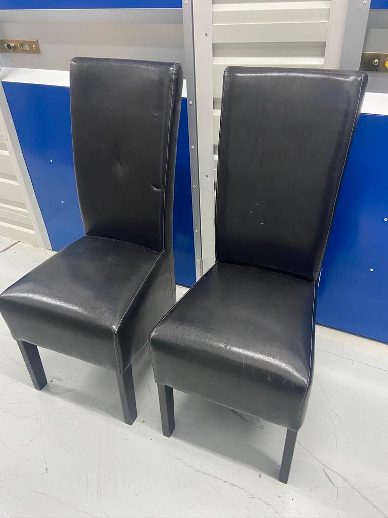 2 mooie donkerbruine lederen eetkamer stoelen, Huis en Inrichting, Stoelen, Ophalen of Verzenden, Zo goed als nieuw, Eén