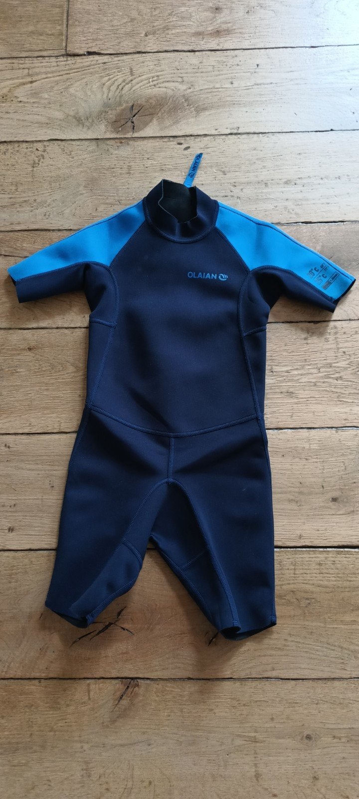 Wetsuit/shortie voor 2-jarige, 1,5 mm, Watersport en Boten, Ophalen of Verzenden, Gebruikt, Kind, Wetsuit