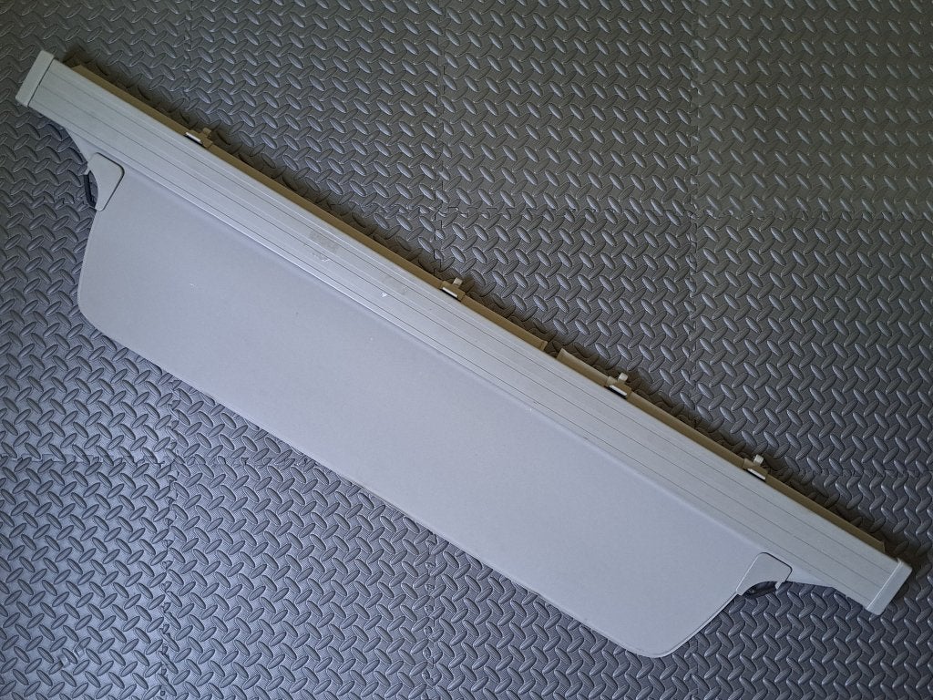 Nissan X-Trail rolhoes / hoedenplank, Auto diversen, -, -, Ophalen of Verzenden, Zo goed als nieuw