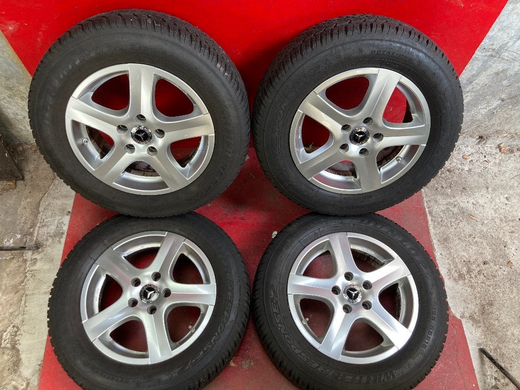 Winterbanden Mercedes MB Citan 195/65R15 Dunlop, Auto-onderdelen, 15 inch, ., Banden en Velgen, .