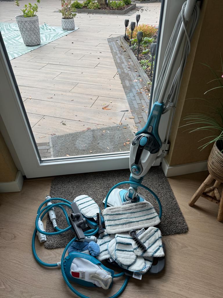Black+Decker Stoomreiniger met veel toebehoren, Ophalen, Gebruikt, Stoomreiniger