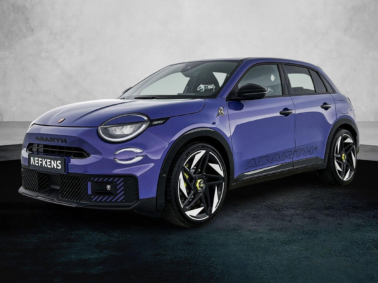 Abarth 600e Scorpionissima 54 kWh | 20 inch velgen | Navigat, Auto's, Abarth, Automaat, Automatische klimaatregeling, SUV of Terreinwagen