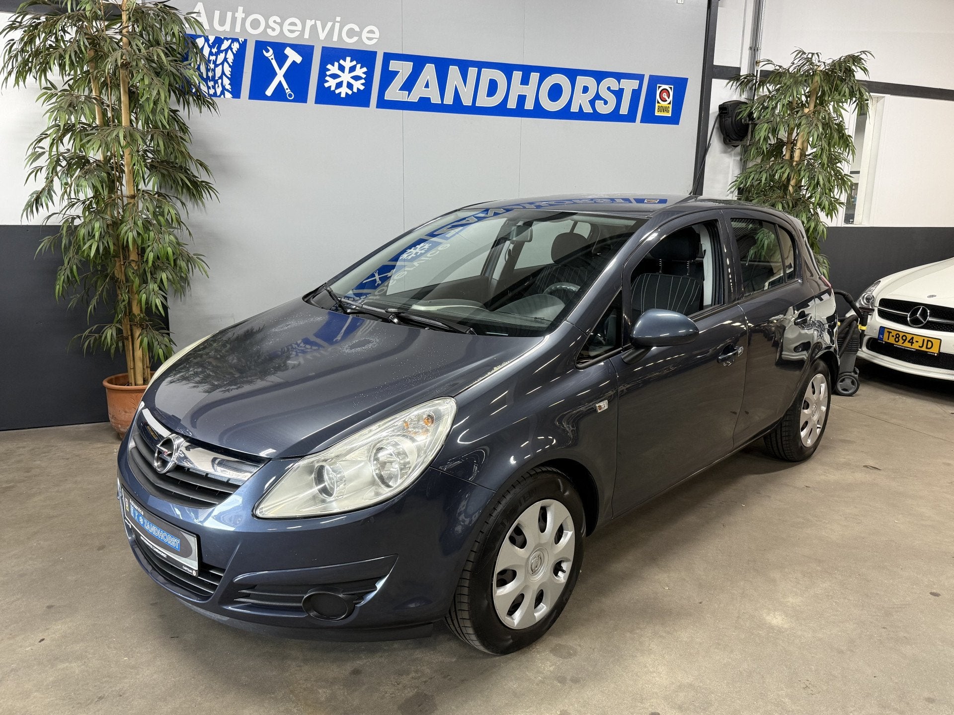 Opel Corsa 1.2-16V Enjoy // Lage km stand // nwe APK !, Voorwielaandrijving, Gebruikt, Elektrische ramen, 4 cilinders