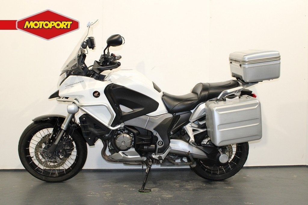 Honda VFR 1200 X DCT Crosstourer (bj 2012), Bedrijf, Sport, Mc.benelux@honda-eu.com, Doornveld 180
B-1731  Zellik, BE