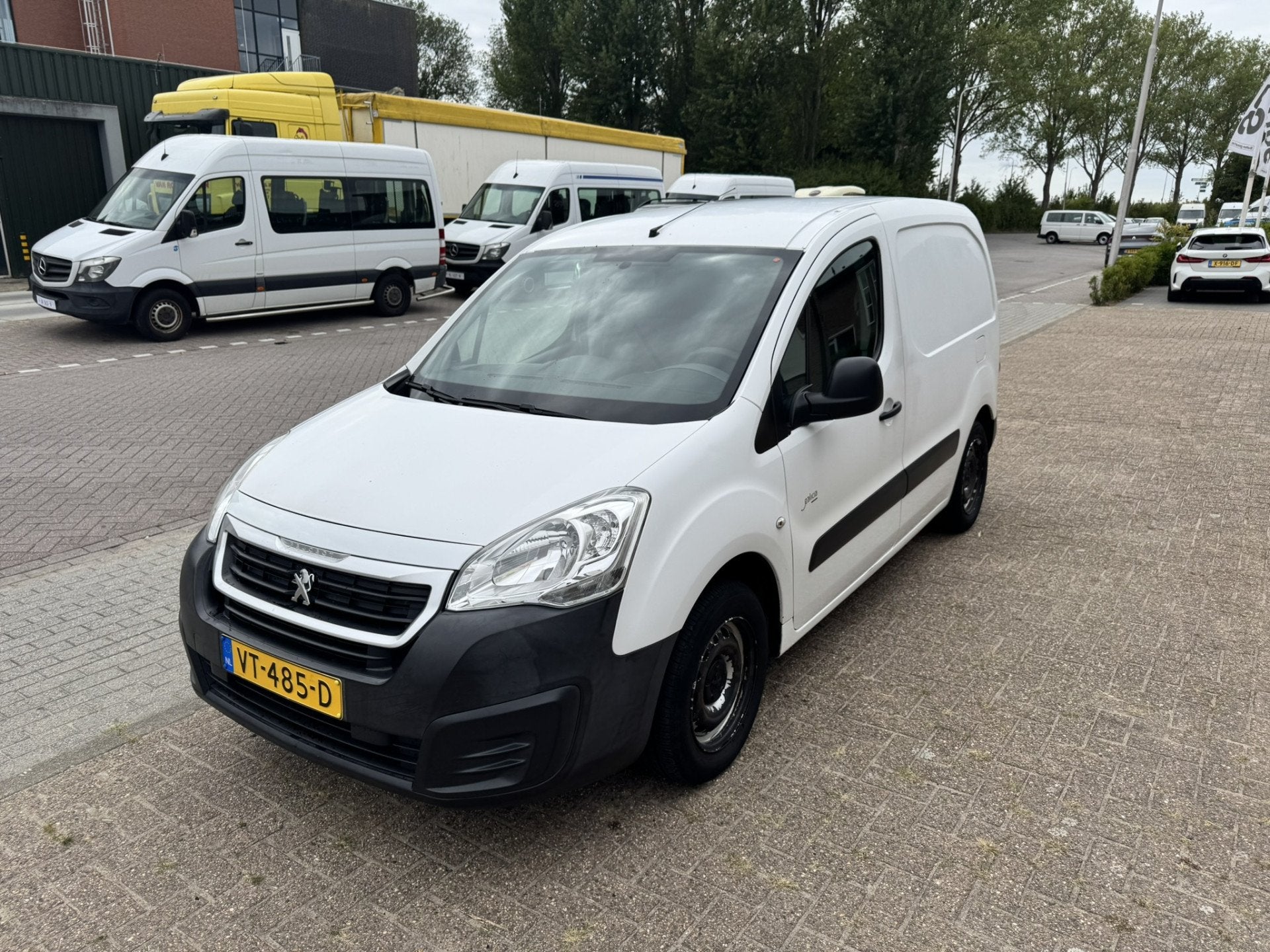 Peugeot Partner 120 1.6HDi 100 L1 XR*Airco*EXPORT*, Auto's, Voorwielaandrijving, 101 pk, Gebruikt, 4 cilinders
