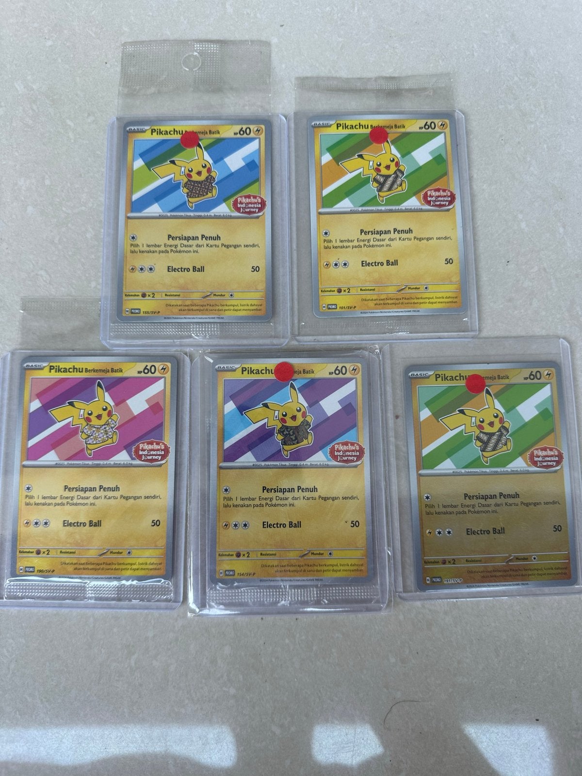 Pokémon Pikachu Batik Volledige Serie (5 kaarten), Ophalen, Zo goed als nieuw, Meerdere kaarten