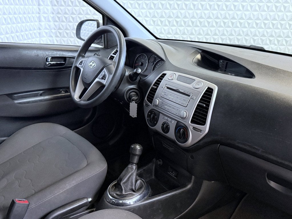 Hyundai I20 1.2i i-Motion AIRCO / APK én TREKHAAK (2011), Euro 5, 450 kg, Gebruikt, 31 €/maand